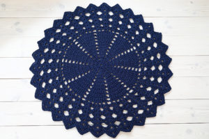 navy blue crochet doily rug